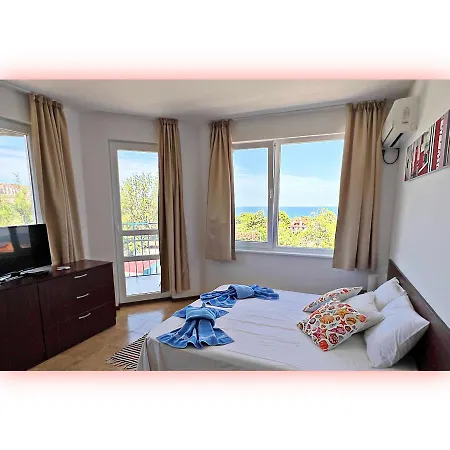 Avrora Studio's 公寓 比亚拉