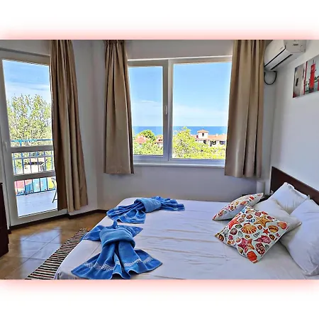 公寓 Avrora Studio's 比亚拉