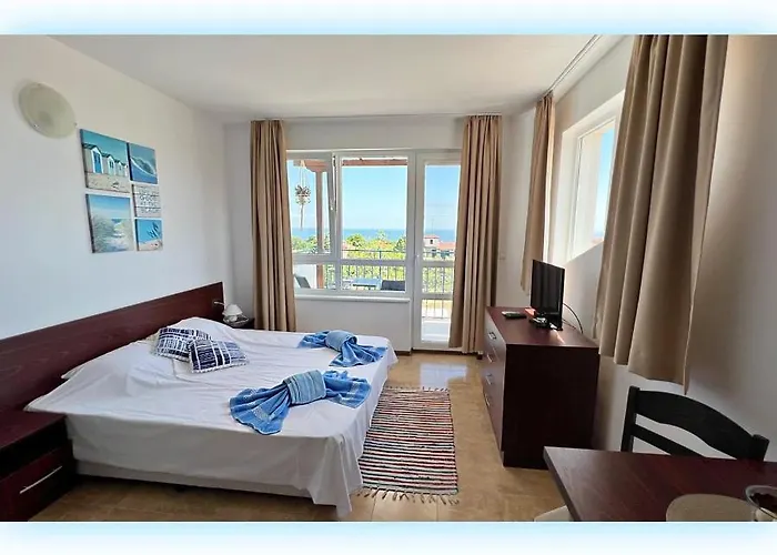 Avrora Studio's Apartament Beala