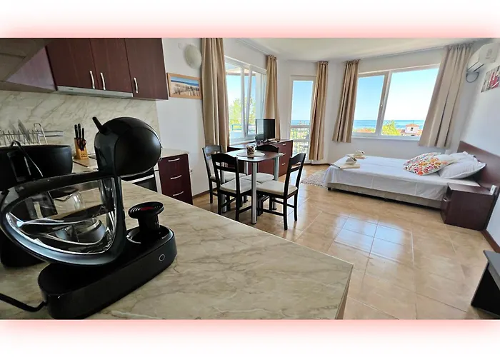 Avrora Studio's Apartament *